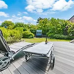 Maarwiet Hues Holiday home