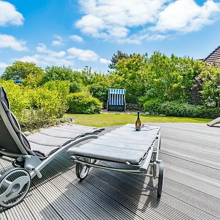 Maarwiet Hues Holiday home