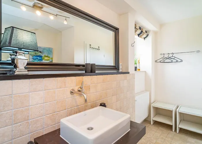 Дом отдыха Maarwiet Hues *